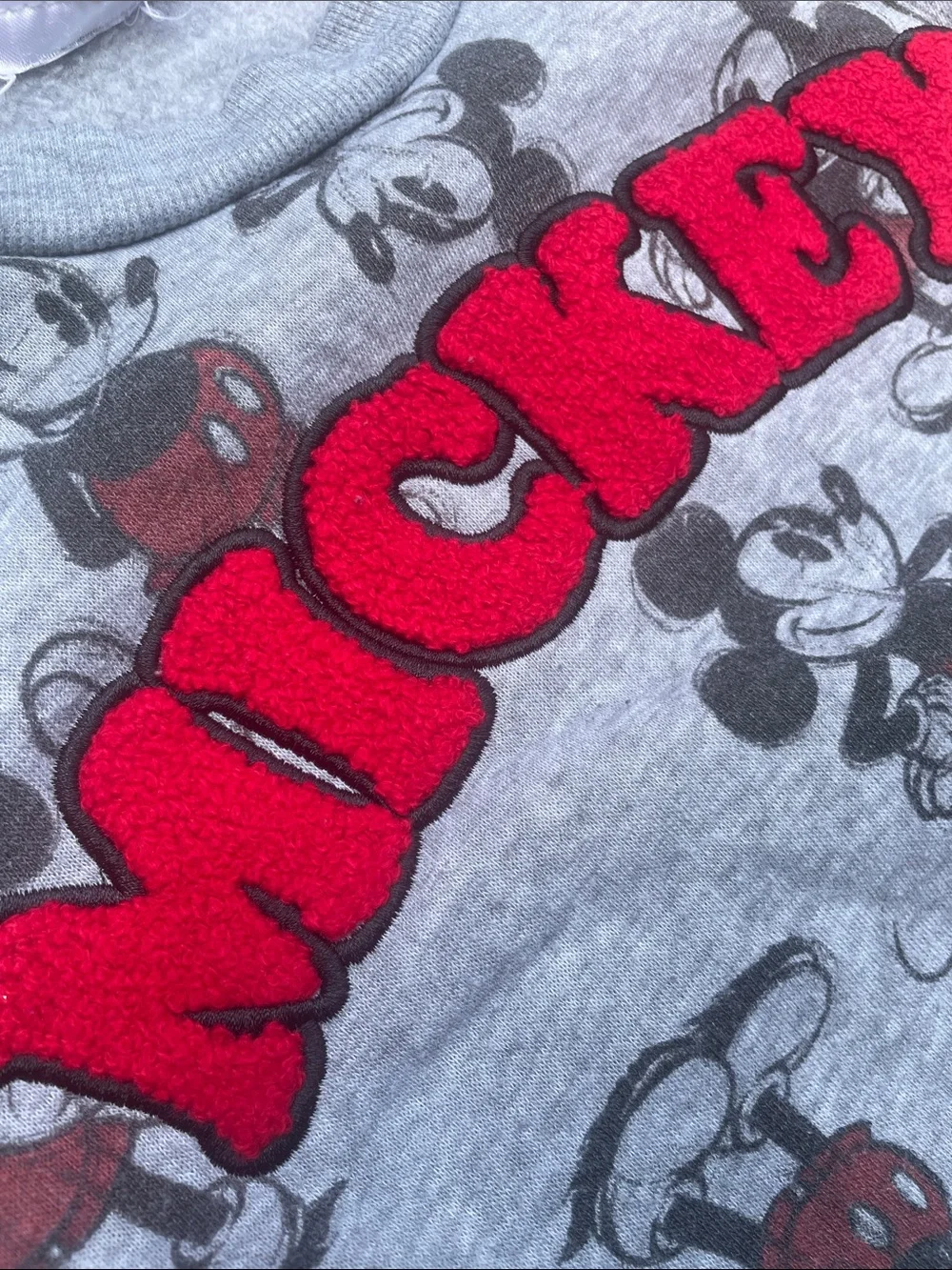 Disney KIDS Mickey Mouse Sweatshirt  Gray /Red Size 3T